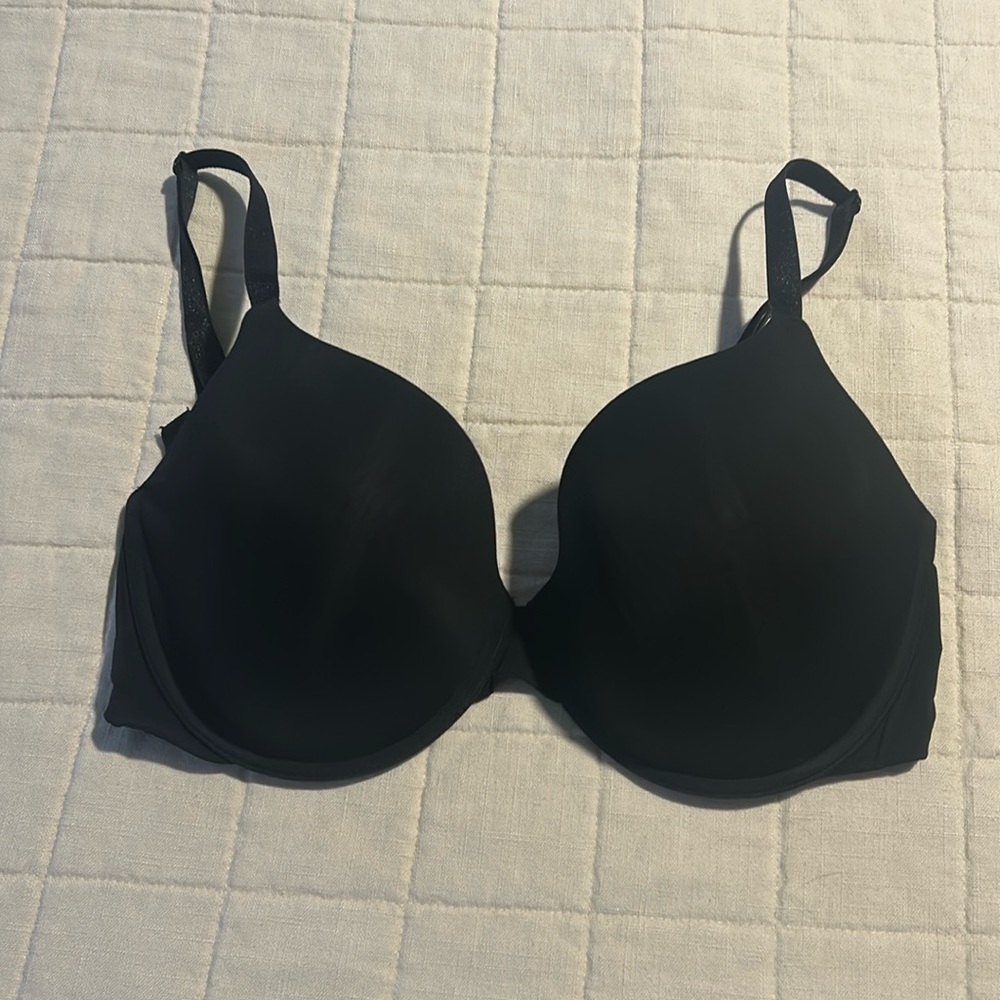 Victoria Secret black bra size 36DD